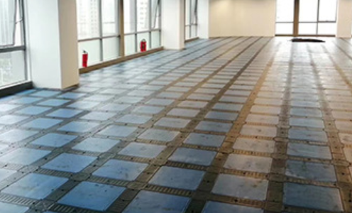 91看片免费观看地板应用的优劣势分析